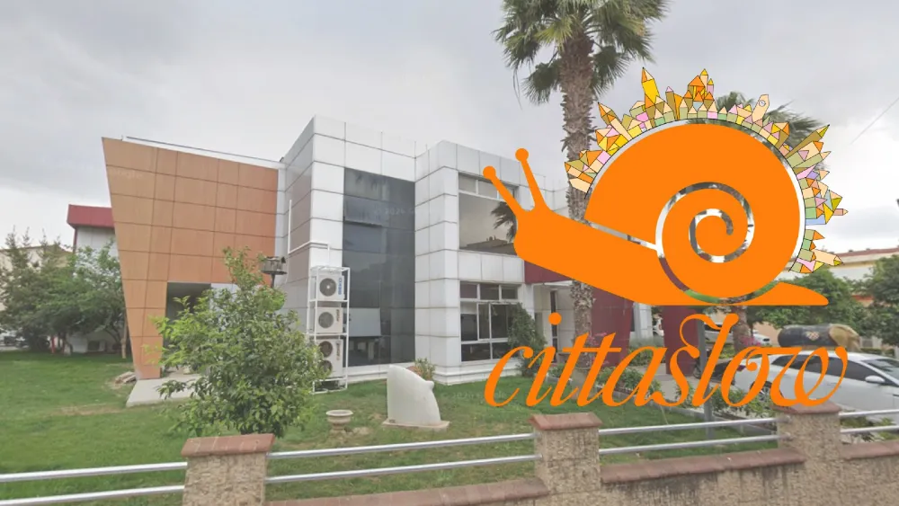 Seferihisar Belediyesi’nden AK Partili Kocabaş’ın iddiaları üzerine açıklama: Bağlamından koparılan görüntüler, kısa bir duraklamadan ibarettir