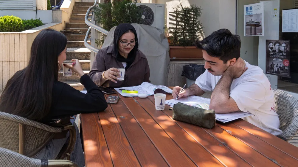 İzmir’in kütüphaneleri gençlere “iyi geldi”