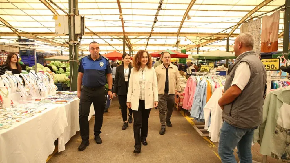 Karşıyaka'da Tekstil Günleri pazarı yine kurulamadı!