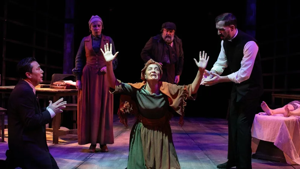 AK Parti'den Tugay'a 'Cadı Kazanı' şerhi