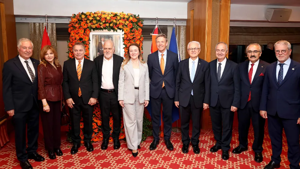İzmir’de Hollanda Kral Günü Resepsiyonu! Hollanda ile Ticari ve Kültürel Köprüler Güçleniyor!