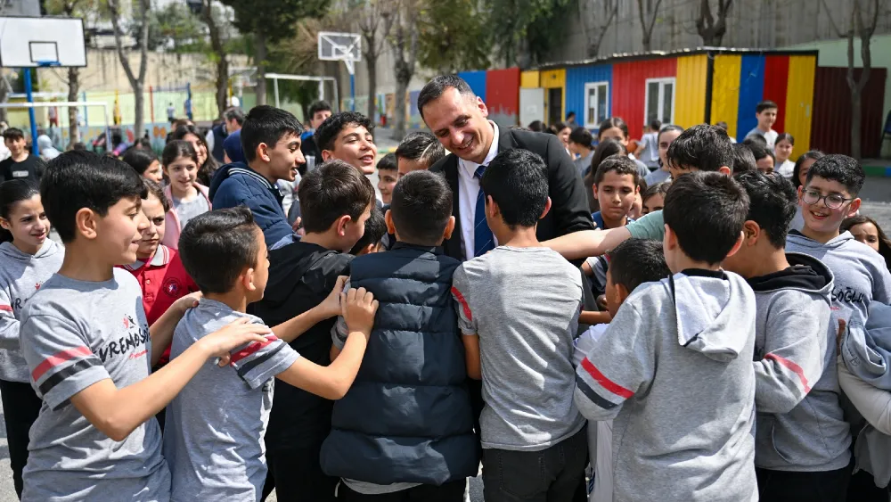 Eşki’den okul ziyareti ve güvenli eğitim vurgusu: Çocuklarımız için her türlü desteğe hazırız