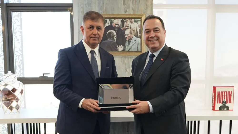 Dutlulu’dan Tugay’a destek ve  Hükümet’e çıkış: Orası Yunanistan’ın değil bizim Körfezimiz, neden temizlemiyorsunuz!