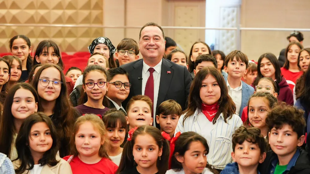 Manisa’da Tarihi Gün: Çocuk Meclisi İlk Kez Toplandı