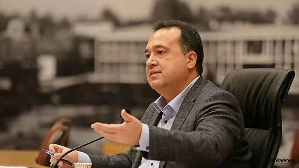 Dutlulu’dan çarpıcı uyarı: İzmir düşman toprağı değil çöp sorunu çözülmeli… Sesimizi çıkarmıyoruz ama bizim için de sıkıntı olacak