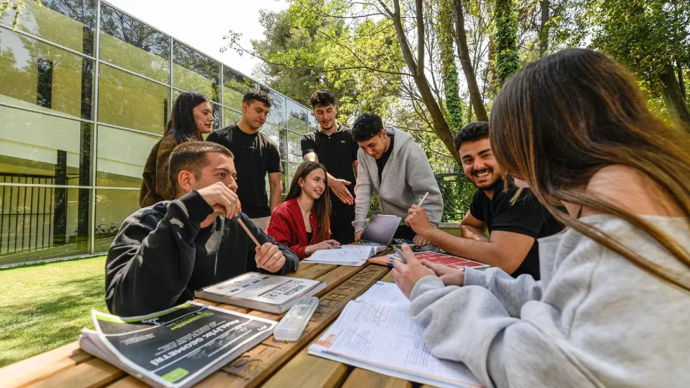 Hasan Ali Yücel Kütüphanesi yoğun ilgi görüyor