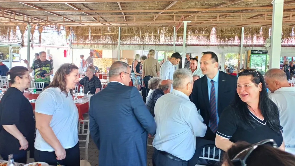 Bornova Muhtarlar Akademisi’nden anlamlı final