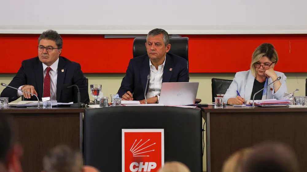 CHP 81 ilde tam kadro sahaya iniyor: Tarih belli oldu!