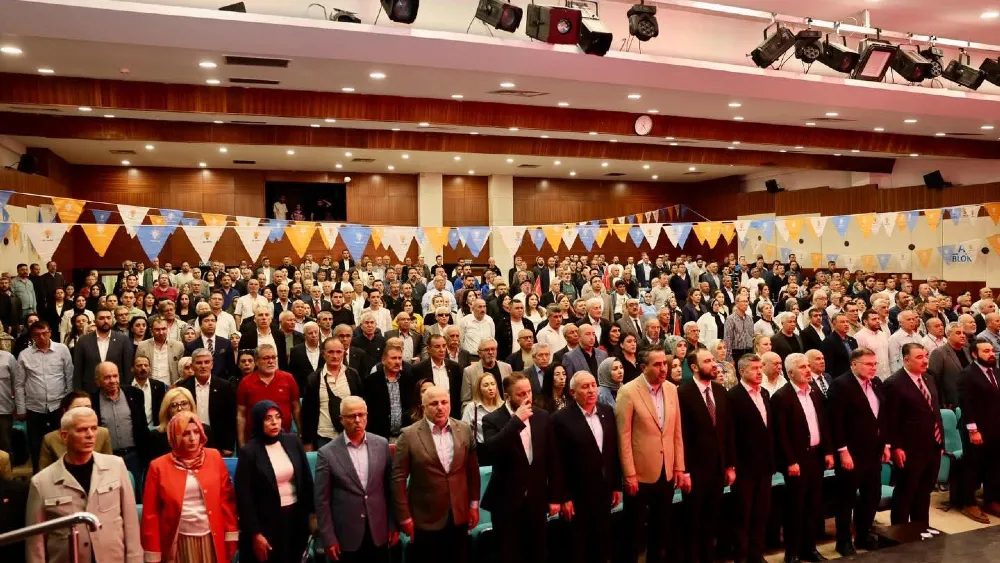 AK Parti İzmir’de teşkilat buluşmalarına yoğun katılım 