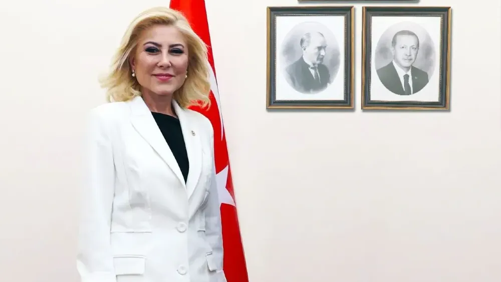 Başkan Tugay’a bir tepki de Bursalı Aksoy’dan: Seviyesizlik iftira ile örtülemez!