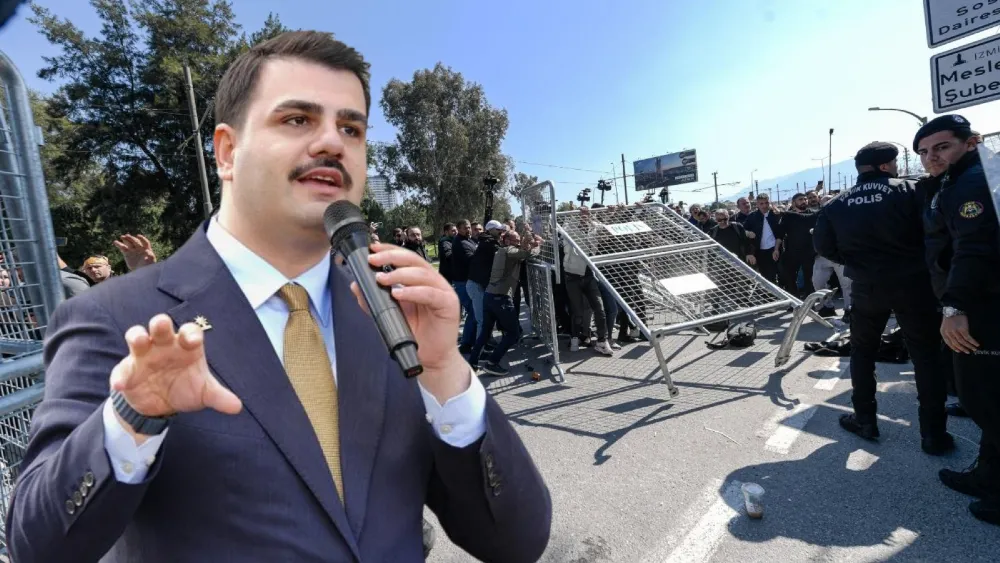 AK Partili İnan: İzmir'in enerjisini sömüren bu iki yüzlü sahtekarlara asla prim vermeyin!