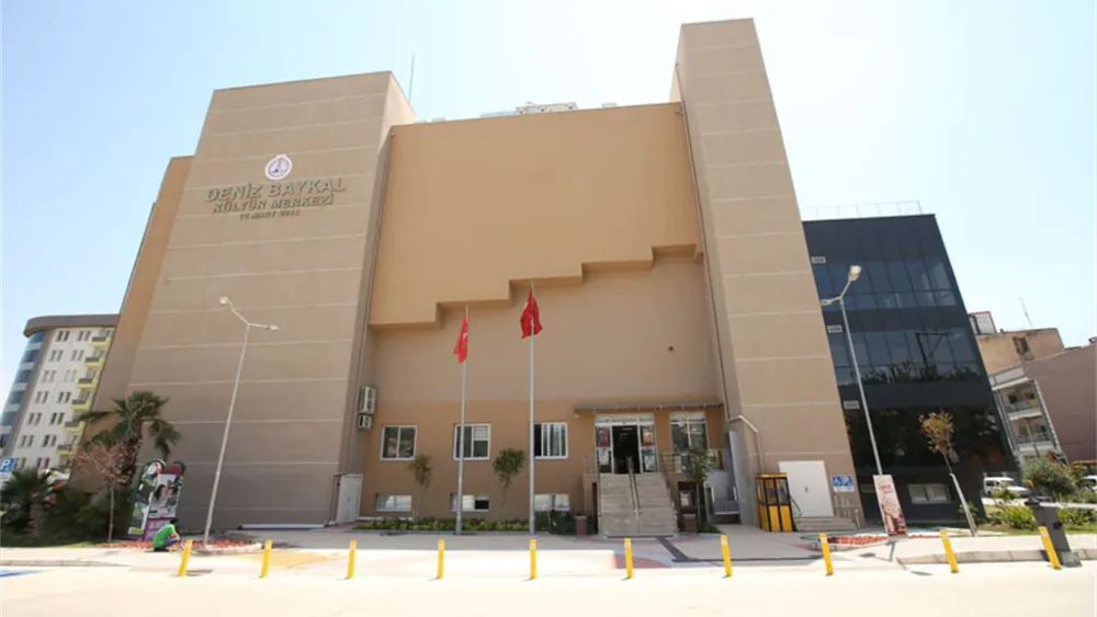 Deniz Baykal Kültür Merkezi Bakırçay Üniversitesi’ne verildi