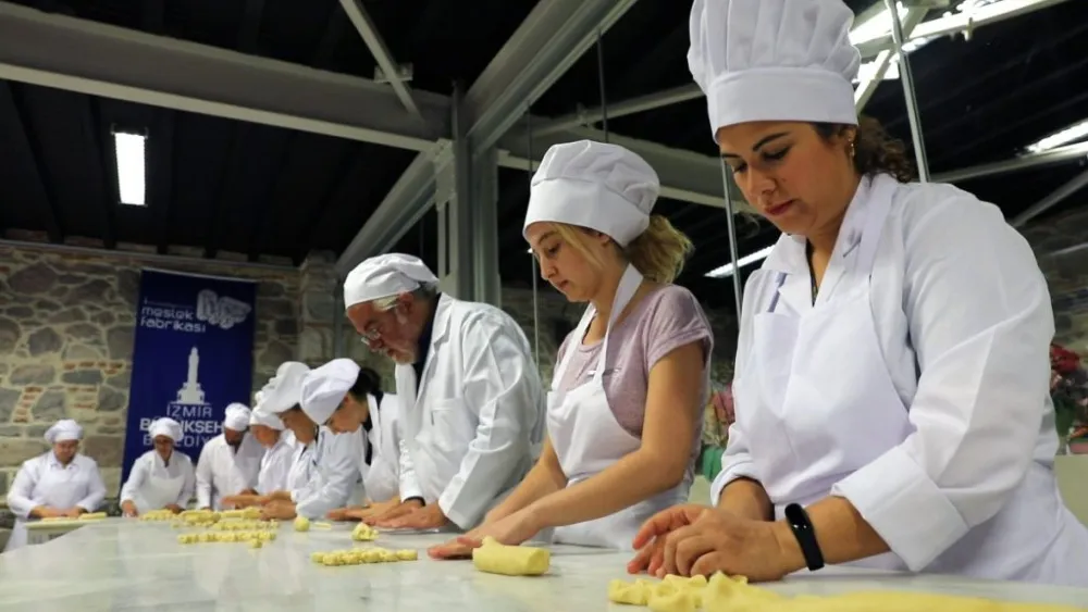  Büyükşehir’den Vakıflar’a ‘Meslek Fabrikası’ yanıtı: Bina aktif olarak kullanılıyor!