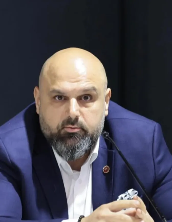 AK Parti Konak Meclis Üyesi Taner Deniz