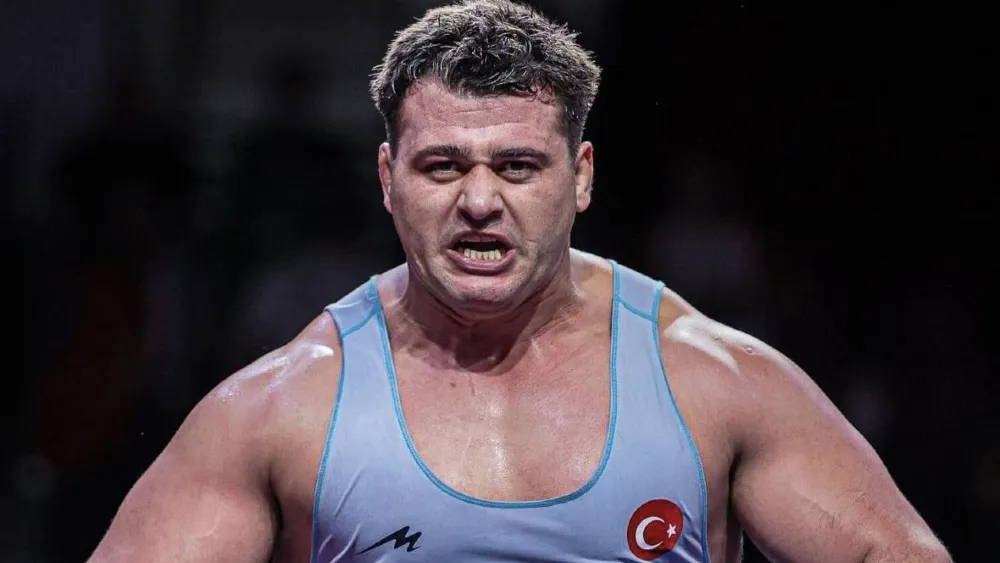 Güreşin efsaneleri Menemen'e geliyor