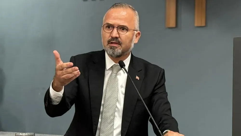 AK Partili Yıldız’dan CHP’ye: İzmir’i yönetemedikleri gibi meclis üyelerini de yönetemiyorlar