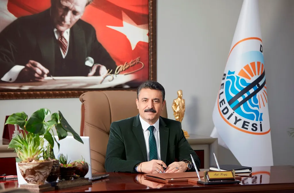 Dikili Belediye Başkanı Adil Kırgöz