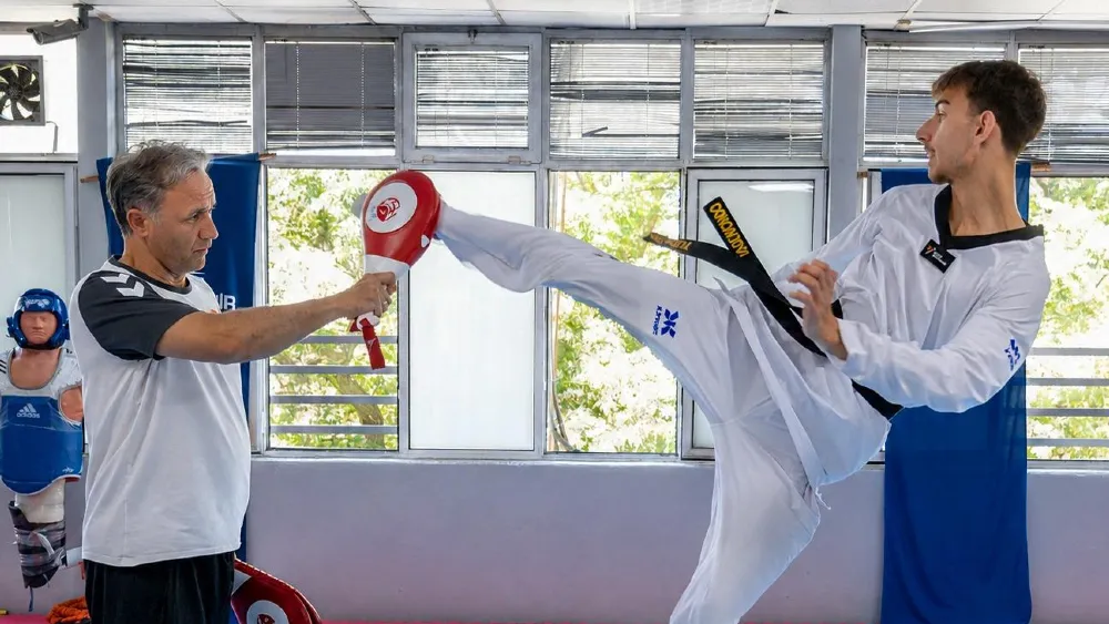 Mahalle salonundan Avrupa arenasına..19 yaşındaki 35 madalya sahibi Yelaldı’nın hedefi olimpiyatlar
