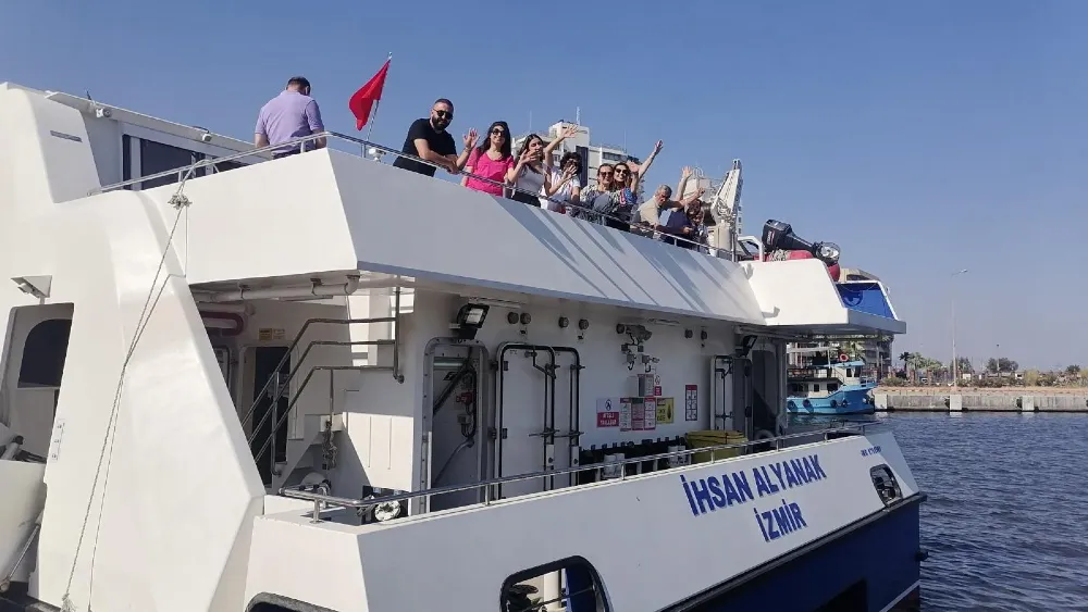 İZDENİZ'den 9 günlük bayram tatili için güzel haber: Urla ve Mordoğan seferleri başlıyor!