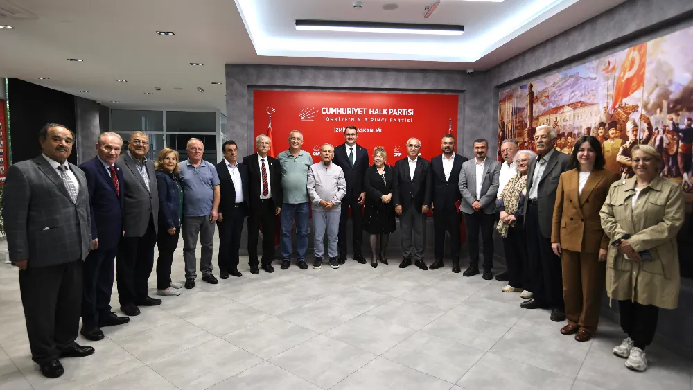 CHP İzmir’de tecrübeli isimlerle sahaya iniyor