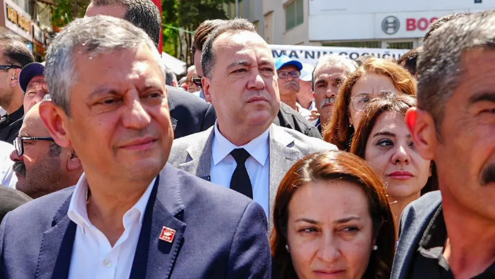 Besim Dutlulu: Özel’in yanındayız nokta!