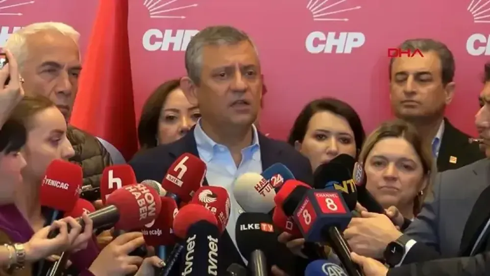 Özgür Özel’den Kılıçdaroğlu’na görüşme için kurultay çağrısı ve Aziz Kocaoğlu hatırlatması