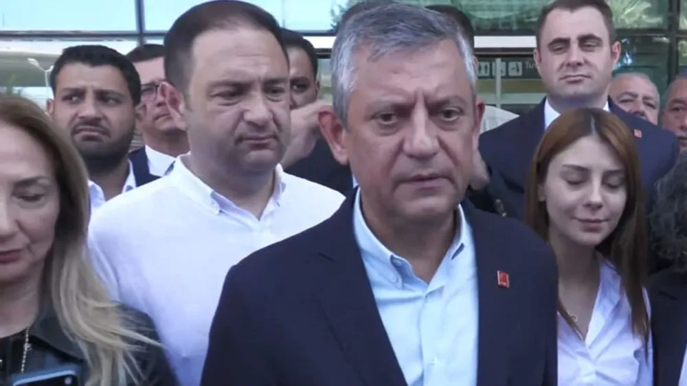 Özel İzmir’e geldi, alana gelmesi bekleniyor!