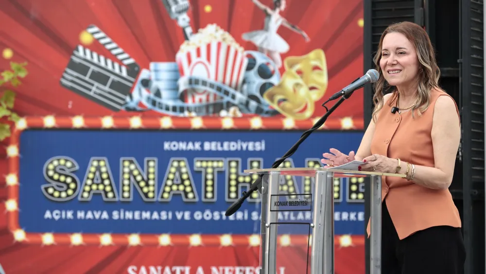 Sanathane yaza dopdolu giriyor