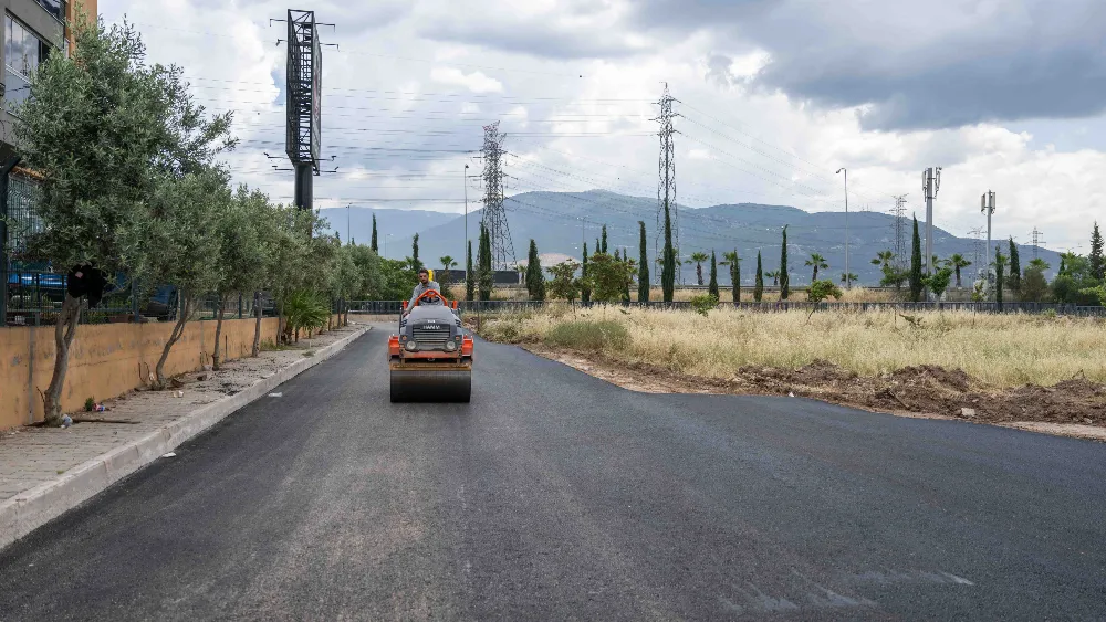 Bornova’da asfalt seferberliği