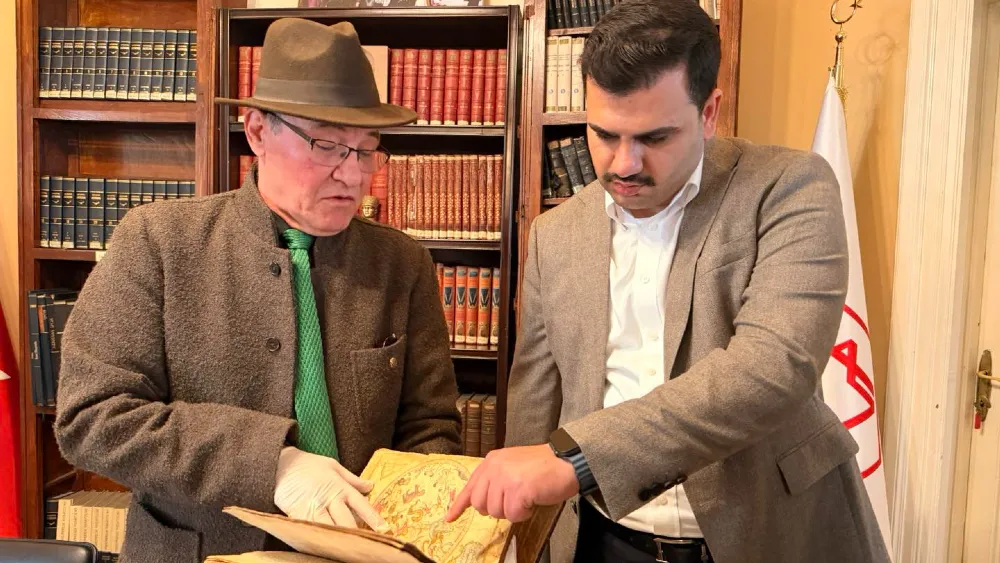 İnan’dan Milli Kütüphane’ye ziyaret, kütüphanenin öncüsü Celal Bayar’a övgü 
