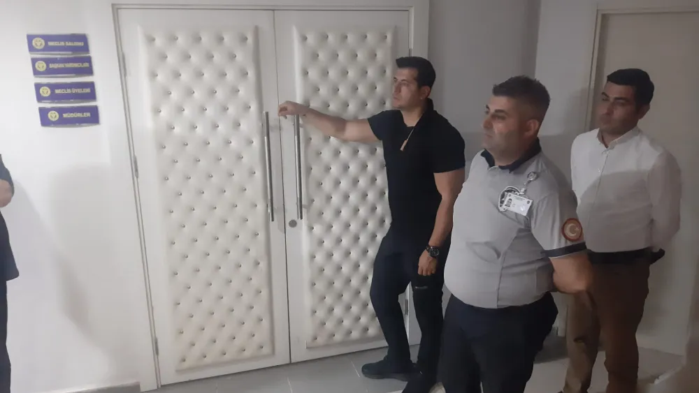 Buca'da seçim öncesi CHP’deki kritik görüşme başladı... Tugay ve Yücel de katıldı