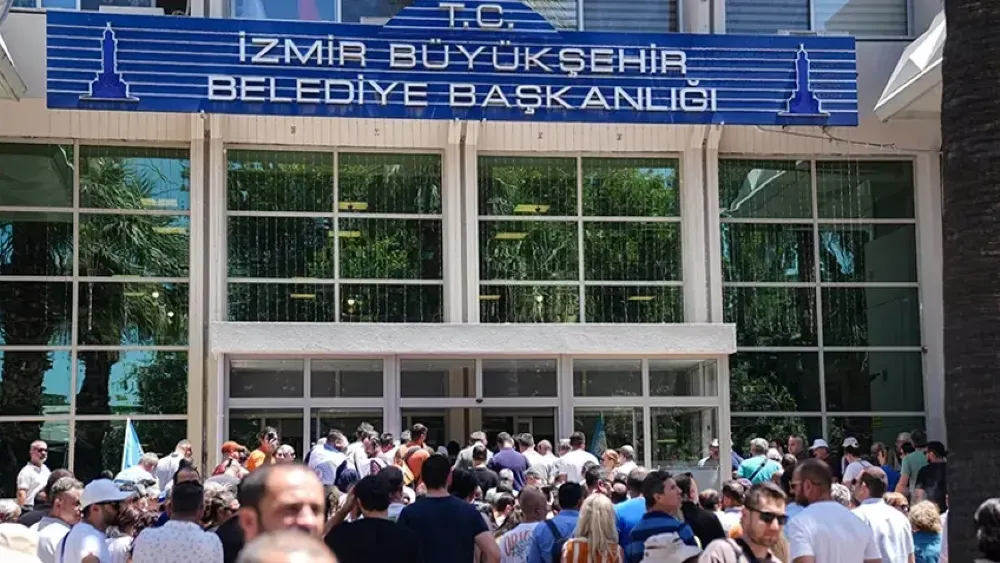 İzmir Büyükşehir Belediyesi’nden açıklama:Sendikanın uzlaşmama kararını haklı bulmuyoruz