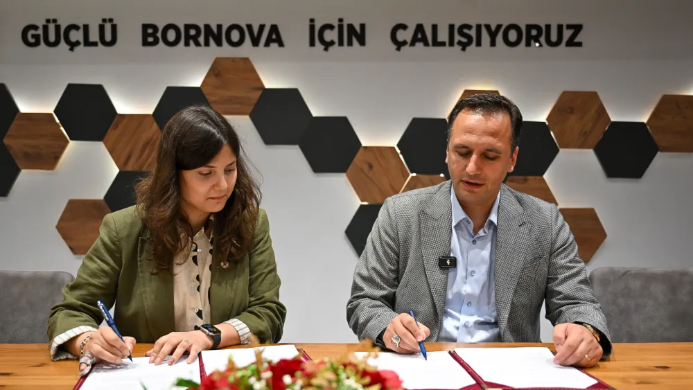 Belediyenin çocuk meclisi üyesi büyüdü, dernek başkanı oldu ve gelip başkan ile iklim protokolü yaptı! 