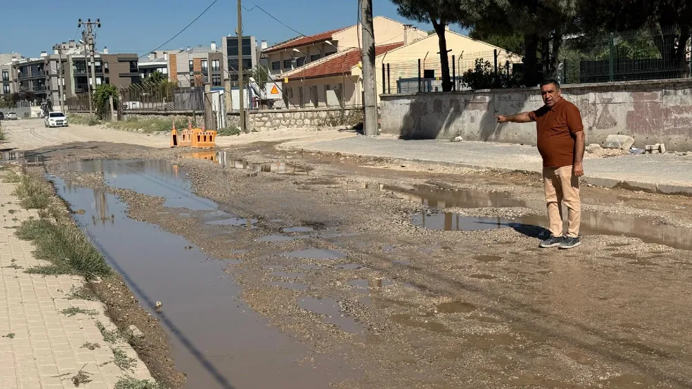 AK Parti Meclis Üyesi Sebahattin Güzel'den Büyükşehir'e yol eleştirisi: Özgürlük Caddesi, 'çile caddesine' dönüştü!