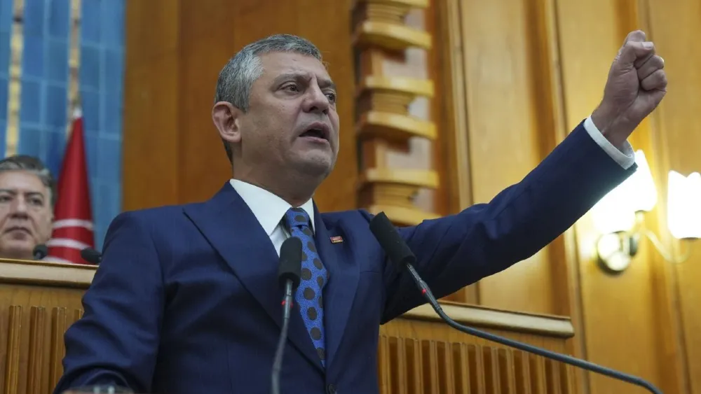 Özel’in Kurultay çağrısına 'Eylül' yanıtı