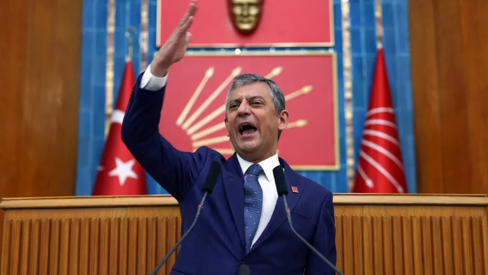 Özel’in yeni partisinin adının belli olduğu iddia edildi 