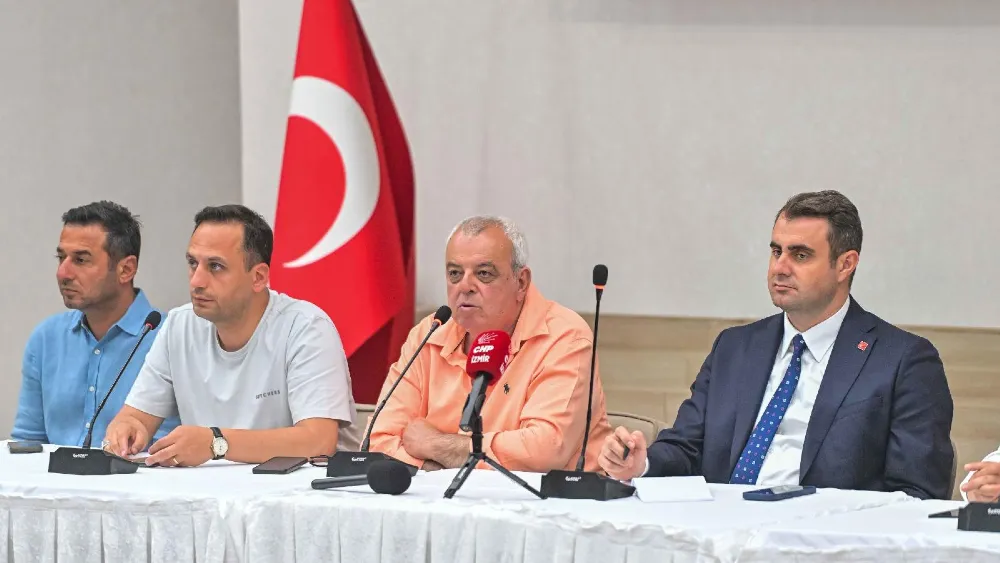 CHP Bornova’dan İktidara Sert Mesaj: “Bu Teslimiyet Değil, Direniş Dönemidir”