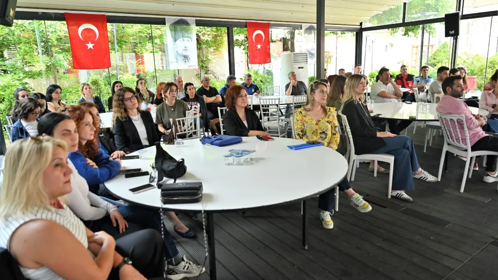Bornova’da orman yangınlarının nedenleri ve çözüm yolları konuşuldu 