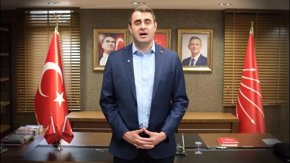 CHP İzmir’den Grup Toplantısı’na çıkarma 