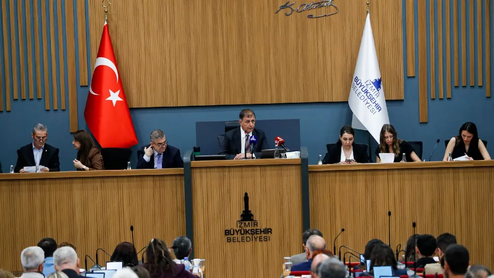 Tugay'dan EXPO alanı açıklaması: Kimsenin kişisel rantına teslim edilmeyecek