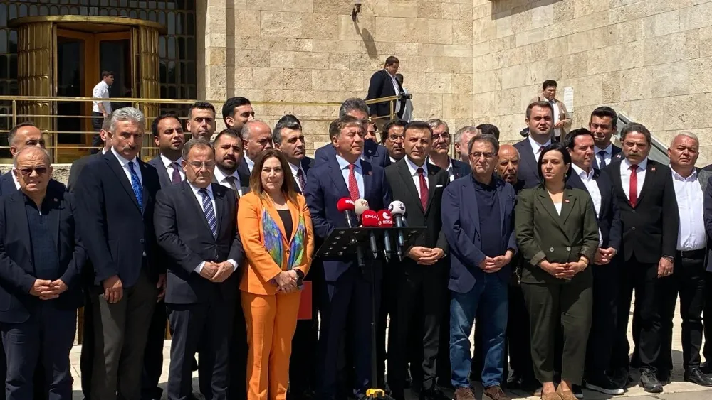 CHP'li 72 il başkanından 'kurultay' çağrısı