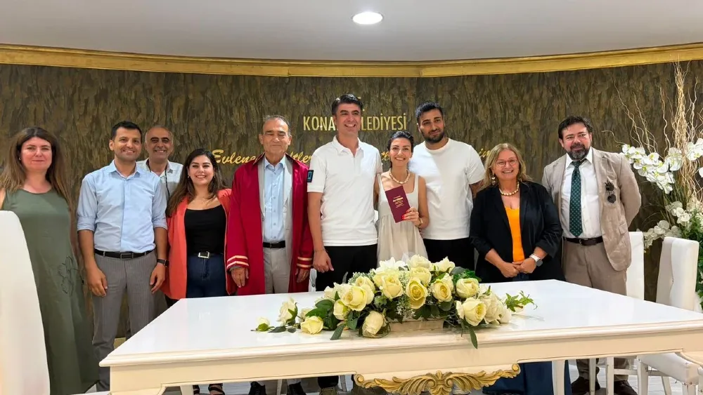 İZSU Genel Müdürü Gürkan Erdoğan nikah masasına oturdu