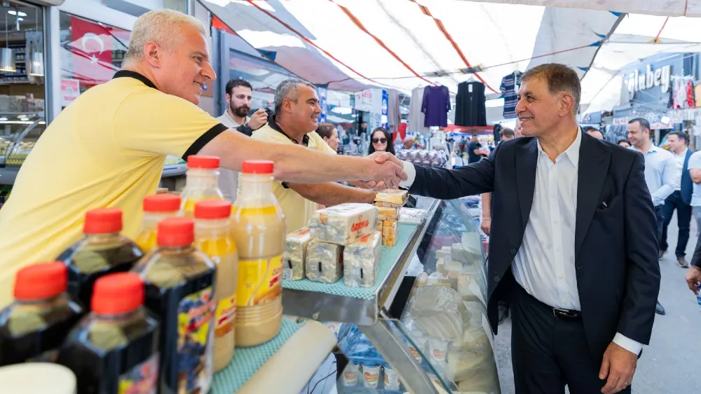 Tugay’dan Tire’ye yatırım mesajı: Eşit ve nitelikli hizmet ulaştırmak için çalışıyoruz