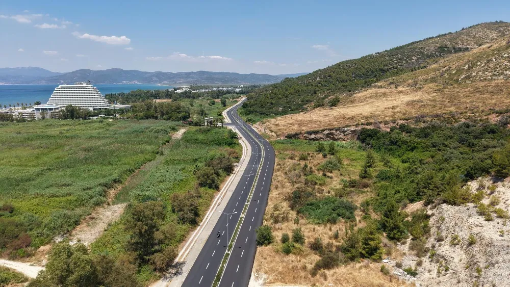 Selçuk’un turizm yolu baştan sona yenilendi