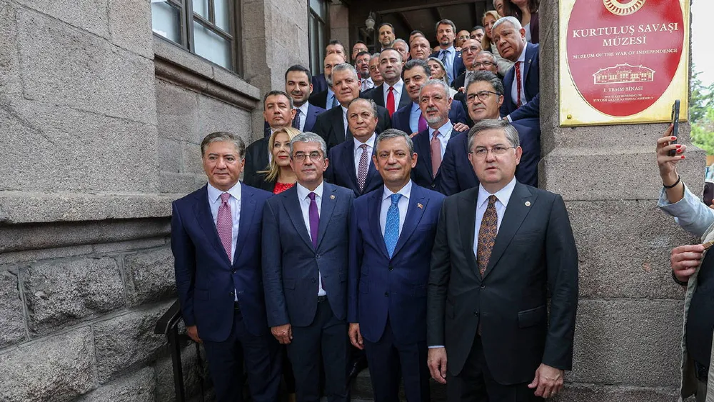 YENİ Parti'nin PM’sine İzmir’den 7 vekil girdi….