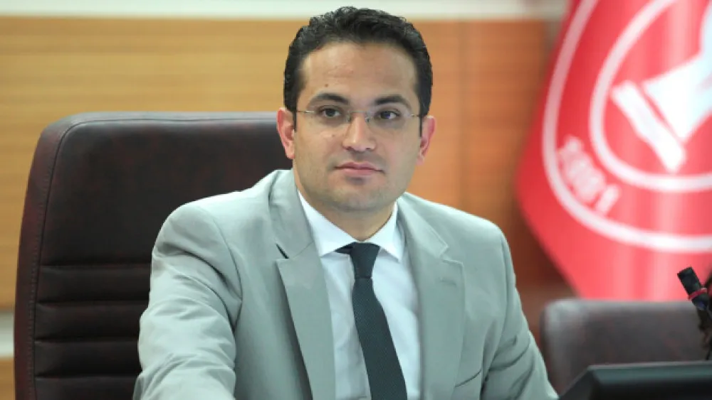  Olgun Atila, CHP’den istifa etti, Yeni Parti’ye geçti