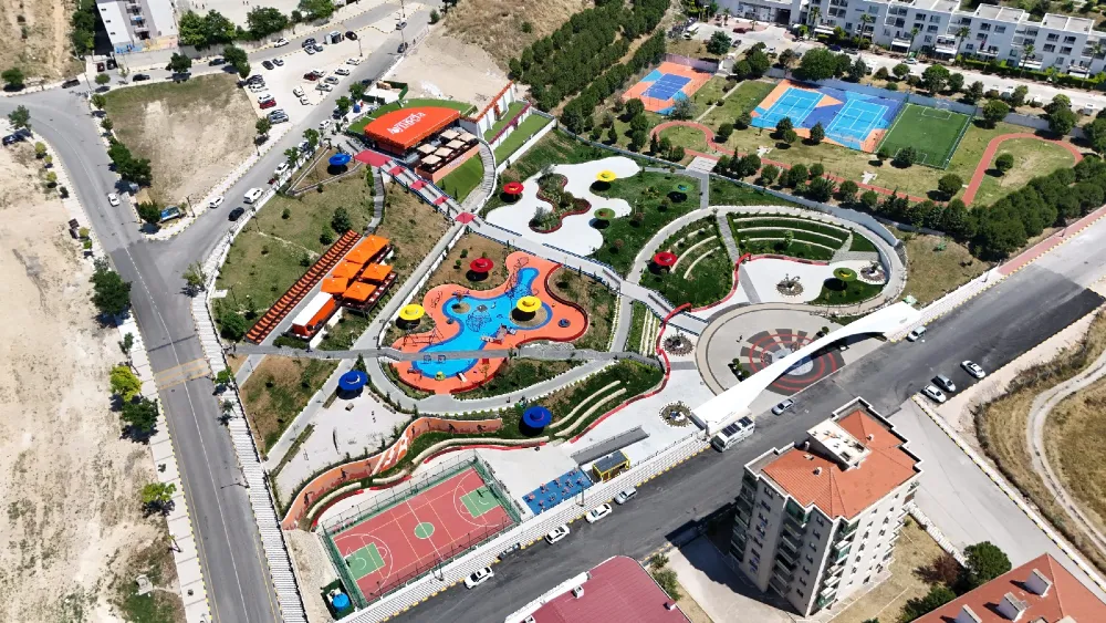 Kent Gözü, Menemen'de yeni buluşma adresi
