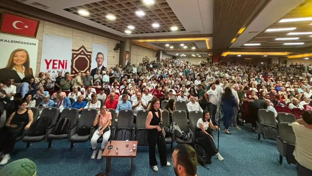 Manisa’da Yeni Parti izdihamı