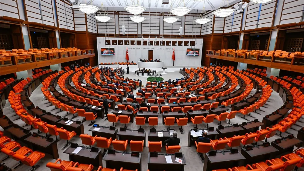 Torba Yasa’da belediyelere yeni tırpan var