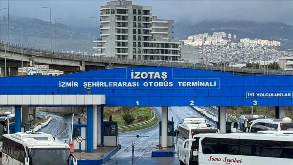 İzmir Otogarı’nda işletme üç belediye şirketine bölünecek!
